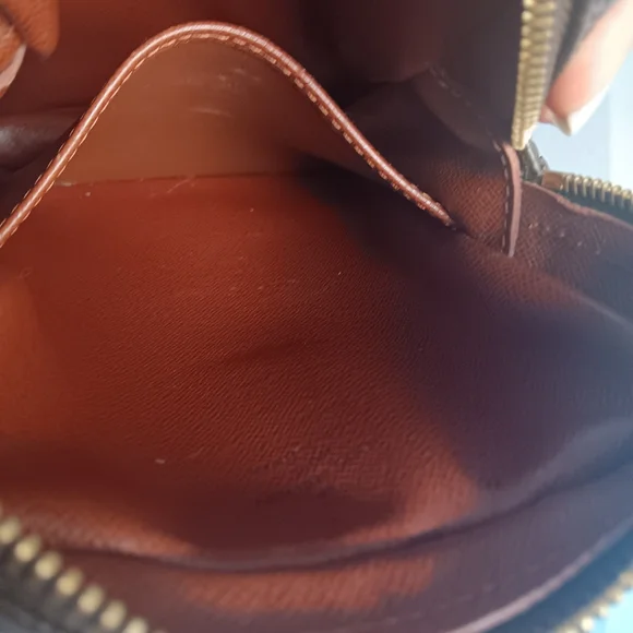 Louis Vuitton Monogram Danube Crossbody Bag - EXCELLENT - Year 2002 ✨ - Picture 14 of 16